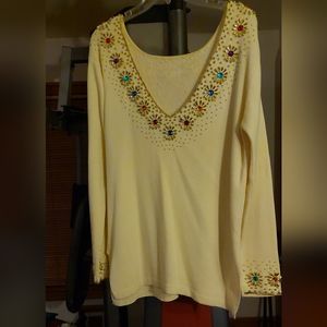 Beatiful Embroidered Ladies XL Dressy Sweater